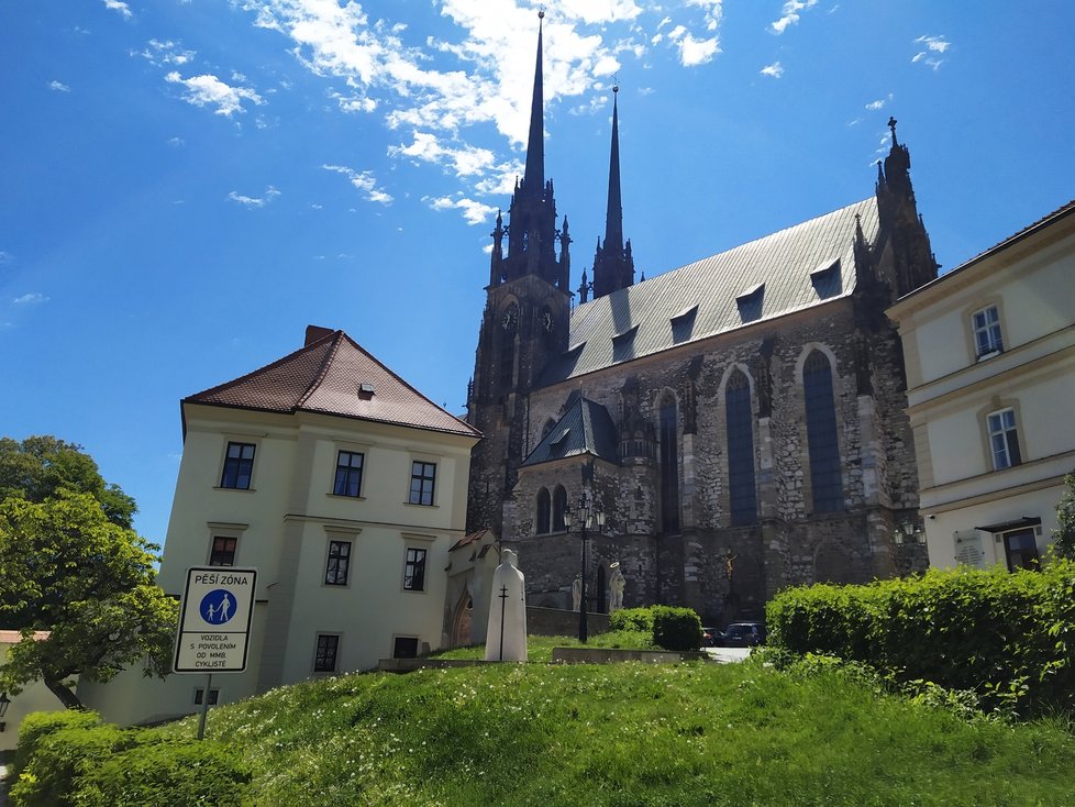 Katedrála sv. Petra a Pavla v Brně.