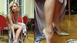 Vnadná Brožová trpí na podpatcích: Ukázala pokřivené nohy z bot!