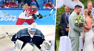 Český hokejový pár do toho praštil: Extraligový brankář si vzal olympioničku! Český hokejový pár do toho praštil: Extraligový brankář si vzal olympioničku!