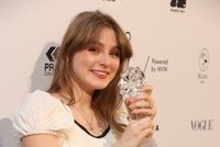 Kdo ovládl 33. ročník Českého lva? Nejlepším filmem Karavan, Franz za herce, Sbormistr za herečku