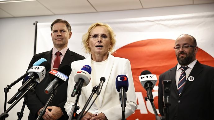 Volební štáb Stačilo: Kateřina Konečná (4.10.2025) Volební štáb Stačilo: Kateřina Konečná (4.10.2025)