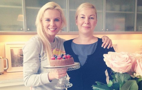 Katka Kristelová nepočítá kalorie: Cpe se dortem od Dity P.