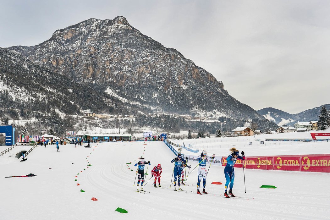 Kateřina Razýmová se díky 26. místu udržela v kontaktu s elitní desítkou na Tour de Ski