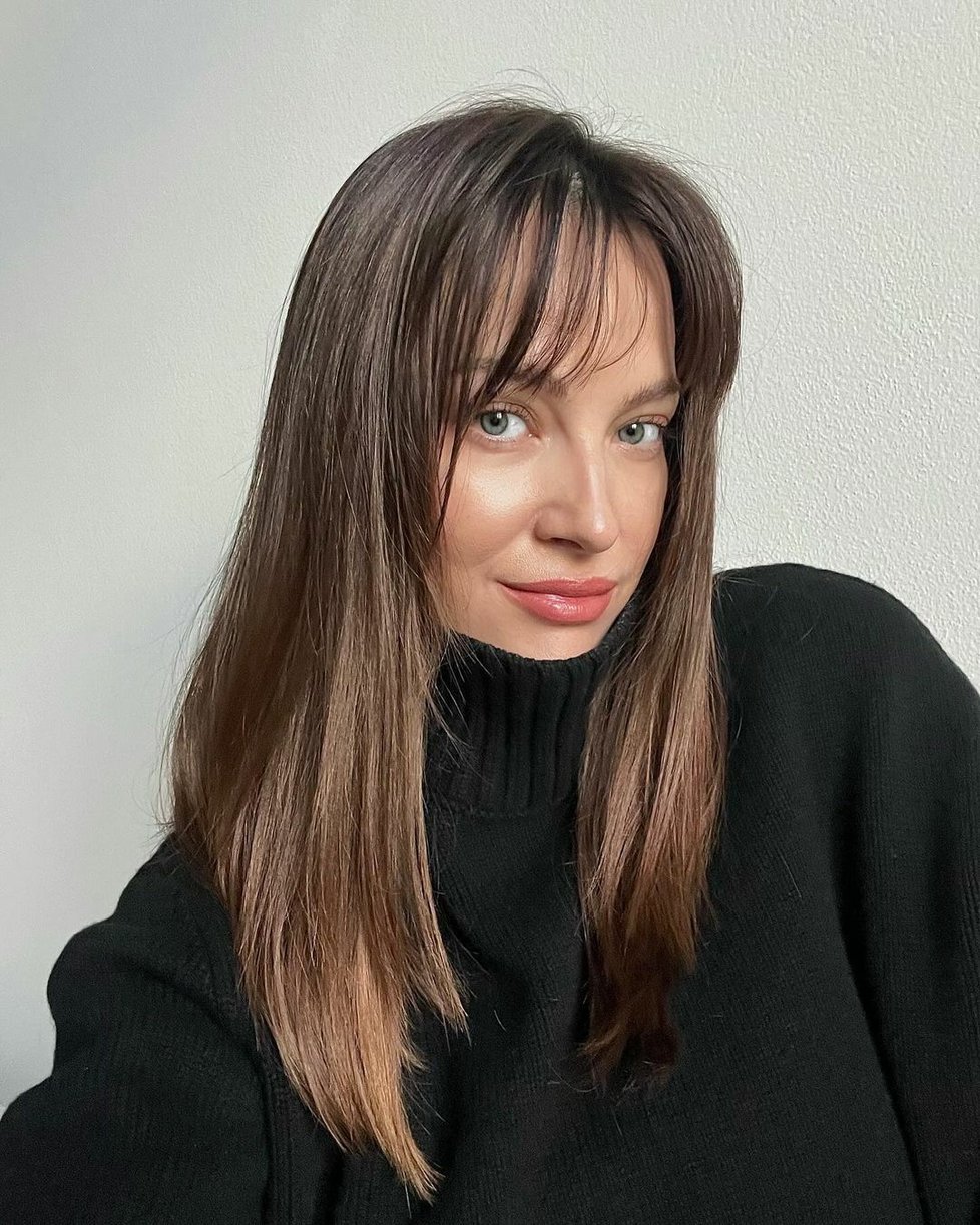 Kateřina Sokolová po letech změnila image - má ofinku.