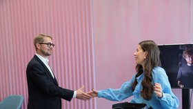 Zákulisí předvolební debaty Blesku 2026: Katerina Stojanova (Piráti), Matěj Gregor (Motoristé), Benjamin Čincila (KDU-ČSL), Matěj Ondřej Havel (TOP 09