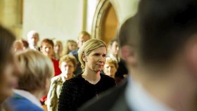 Ministryně školství Kateřina Valachová předala v pražském Karolinu jmenovací dekrety novým profesorům a profesorkám (11. 12. 2015).