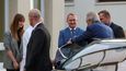 Miloš Zeman nastoupil 17.10.2019 znovu do nemocnice. Na čtyři dny. Doprovodila ho dcera Kateřina