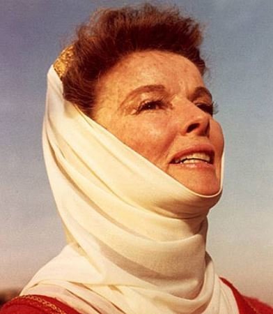 Katherine Hepburn ve snímku Lev v zimě