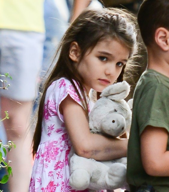 Suri Cruise teď pendluje mezi New Yorkem a Floridou