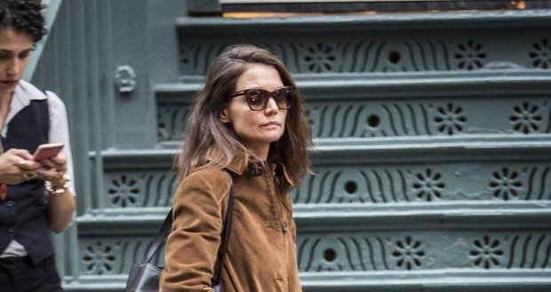 Katie Holmes v newyorském metru