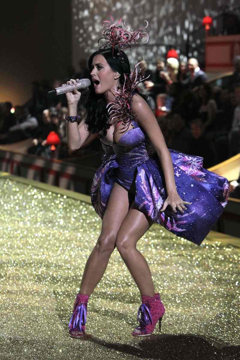 Americká star Katy Perry zpívala na letošní show