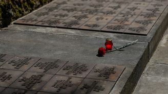 Rusové odstranili pomník obětí z Katyně. Spekuluje se o odvetě