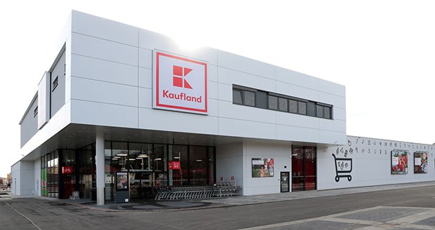 Sleva 10 % na celý nákup pro seniory v Kauflandu! Jaká jsou pravidla, pro kogo akce platí a dočkáme se výhodnějších nákupů pro důchodce i v České republice? Ilustrační foto.