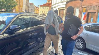 Razie na magistrátu: policie obvinila náměstka Hlubučka kvůli developerskému projektu