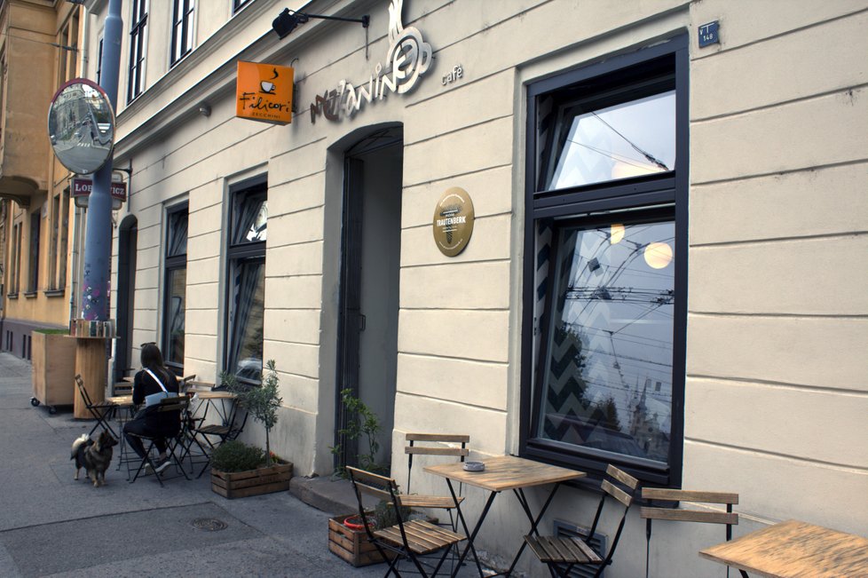 Další participující kavárnou byl Mezzanine na Údolní ulici.