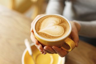 Překvapivé: Nová studie odhalila, co s námi udělá 25 šálků kávy denně