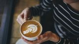 Domácí příprava kávy: Jak zvládnout cappuccino i ledovou kávu!