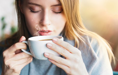 I pravidelné pití kávy může být zdravé! Čtěte tipy, jak toho docílit
