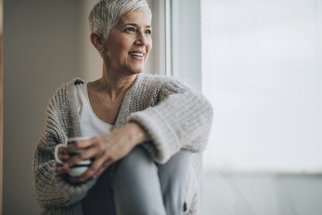 Osteoporóza? Nejčastěji postihuje ženy osm let po menopauze