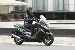 Kawasaki J125 Special Edition