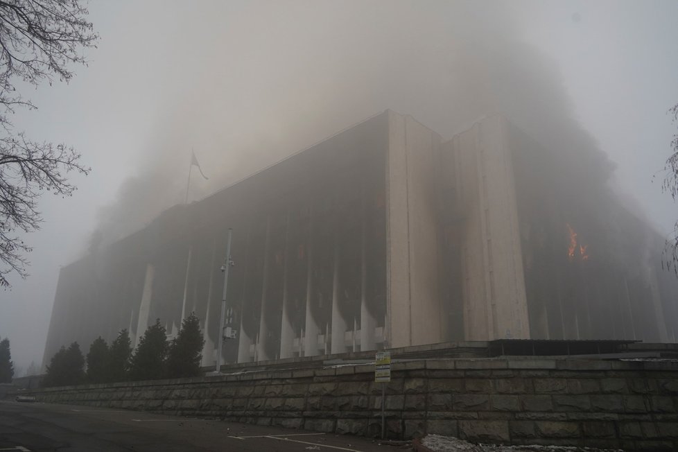 Přitvrzená opatření po nepokojích v Kazachstánu (8. 1. 2022)