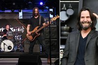 Fanoušci, těšte se: Hvězda Matrixu Keanu Reeves zahraje v Česku se svou kapelou Dogstar!