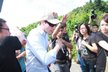 Keanu Reeves je pracovně v Hong Kongu, místní novináři mu nedají ani chvíli pokoj