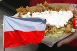 Evropu spasí před islamizací pravý polský kebab. Kdy přijde pravý český humus?
