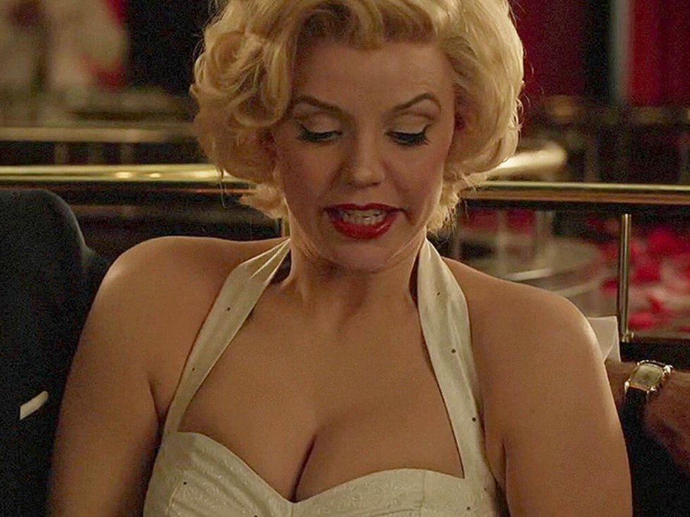 Kelli Garner ve filmu Tajný život Marilyn Monroe