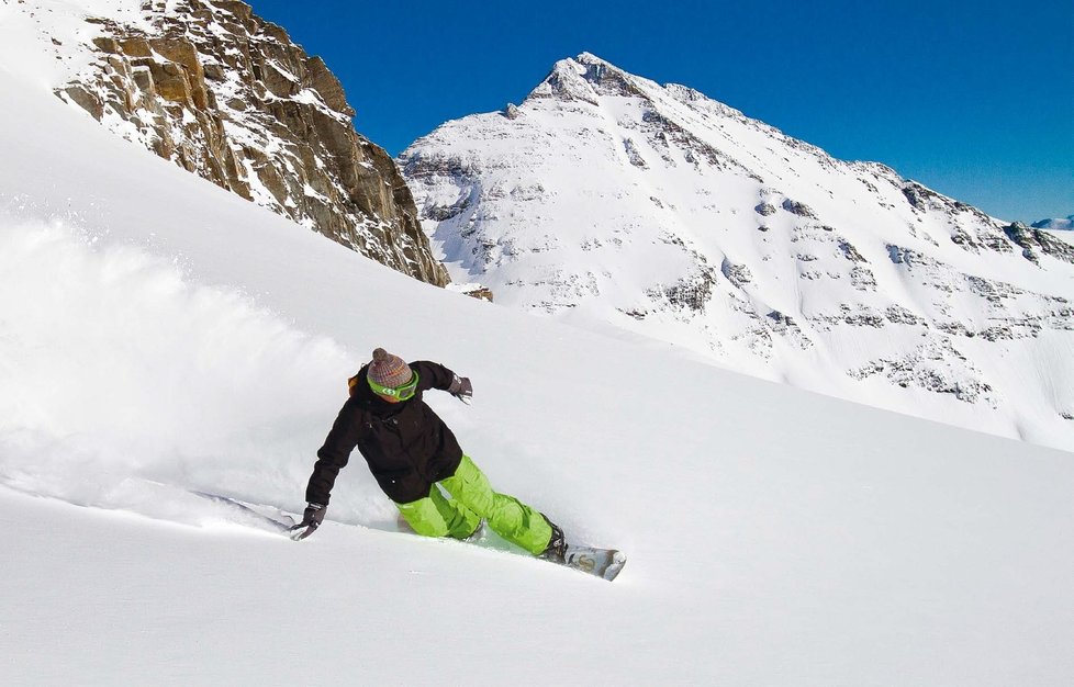 Velkým milovníkem zimních sportů byl i lyžařský průvodce Greg Harms, který rád sdílel záběry nadšených lyžařů a snowboardistů. Zahynul spolu s Kellnerem.
