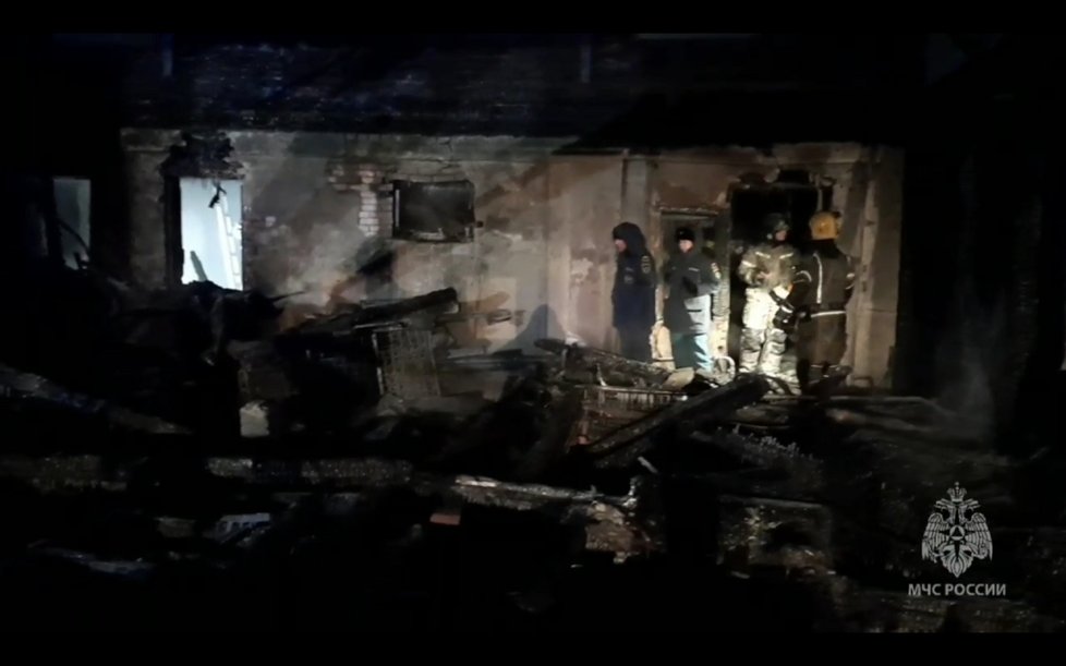 Požár v domě pro seniory v ruském Kemerovu (24.12.2022)