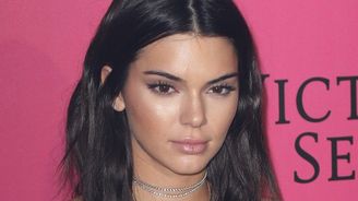 Nejlépe placená modelka světa Kendall Jenner: Jak ji změnily plastiky?
