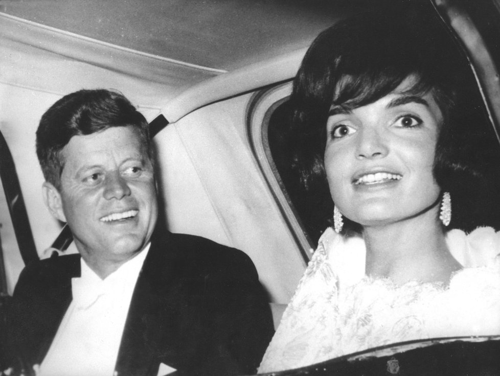 Prezident John Kennedy a jeho manželka Jacqueline
