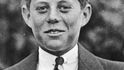 Desetiletý J. F. Kennedy v roce 1927.