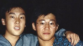 Kenneth Bae (vpravo) jezdil do KLDR podle přátel krmit sirotky
