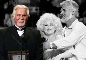 Hudební nebe truchlí: Countrey legenda Kenny Rogers zemřel ve věku 81 let