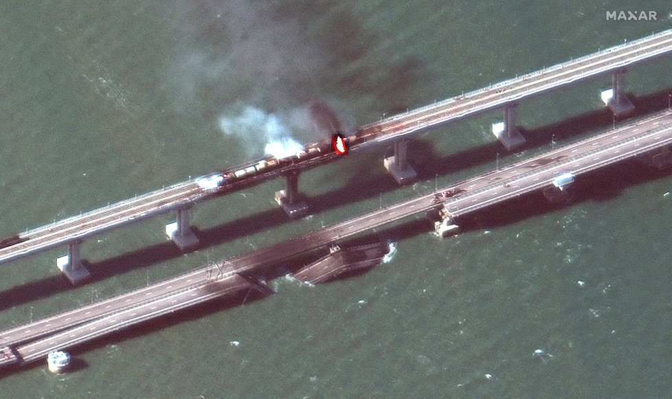Exploze na Kerčském mostě z družice (8. 10. 2022)