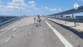 Poškození Kerčského mostu (17.7.2023)