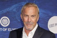 Kevin Costner: Osobní strážce a otec 7 dětí je sexy i po sedmdesátce