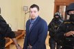 Američan Kevin Dahlgren u Krajského soudu v Brně, kde čelí obžalobě z čtyřnásobné vraždy.