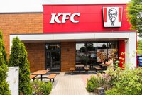 KFC v Česku dočasně zavřelo restaurace: Vedly k tomu problémy se zkaženým masem