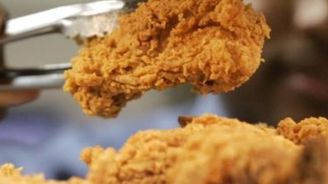Zisk majitele restaurací KFC ve čtvrtletí stoupl o desetinu