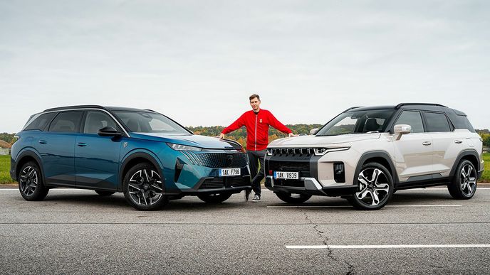 KGM Torres Hybrid vs. Peugeot 5008 Hybrid KGM Torres Hybrid vs. Peugeot 5008 Hybrid