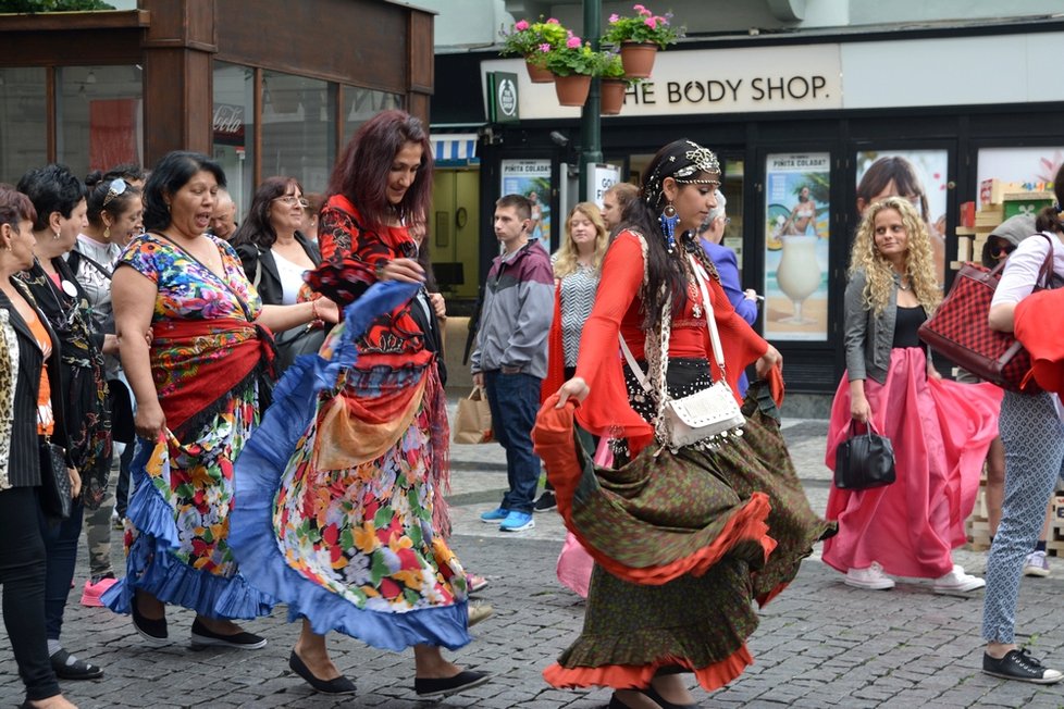 Průvod byl součástí týdenního festivalu Khamoro.