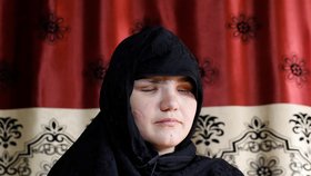 Khatera byla brutálně mučena radikály z Tálibánu.