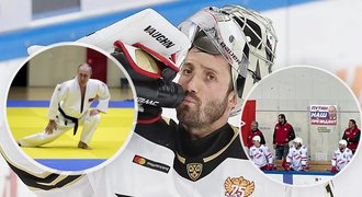 Čeští hokejisté jsou v KHL v zajetí propagandy! Podpořte armádu, velí ruský hokej