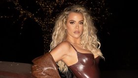 Khloé Kardashianová: Šikanovala náhradní matku svého dítěte?!