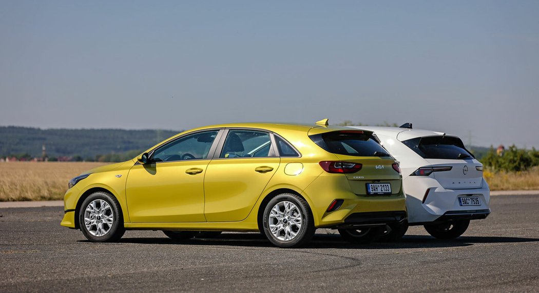 Kia Ceed 1.0 T-GDI vs. Opel Astra 1.2 Turbo