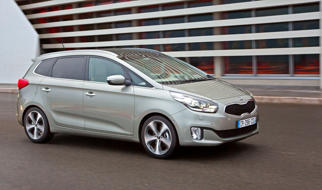 Kia Carens