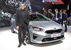 Tlačítka v autech mám stále rád, říká šéfdesignér Kie Peter Schreyer